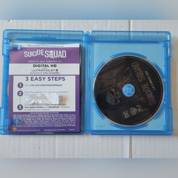 Suicide Squad Blu-ray + DVD + Digal HD (2016, 2-Disc Set) - Picture 4 of 7